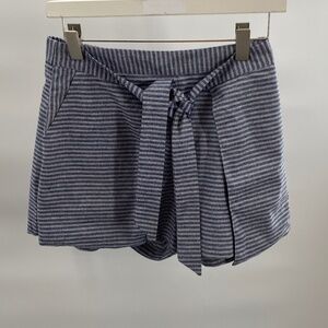 Lush short size Small